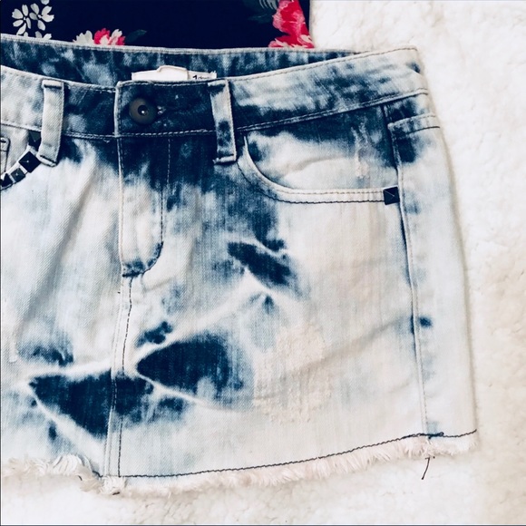 🔴4 for 25🔴 2.1 Denim Destroyed Mini - Picture 2 of 8